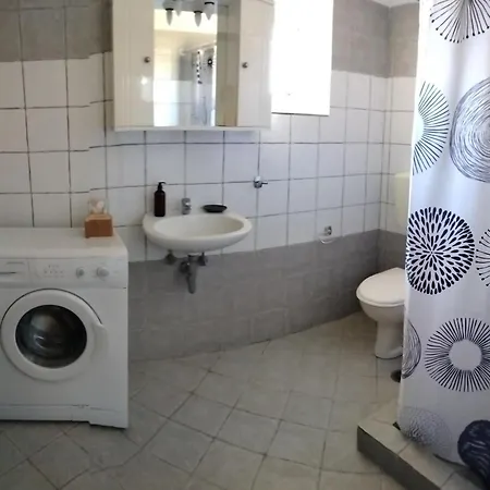 아파트 Skoulianika House